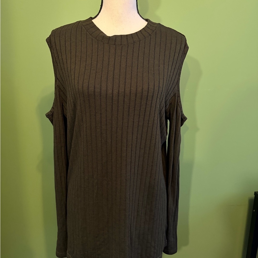 George Striped Knit Top in Dark green peekaboo shoulder